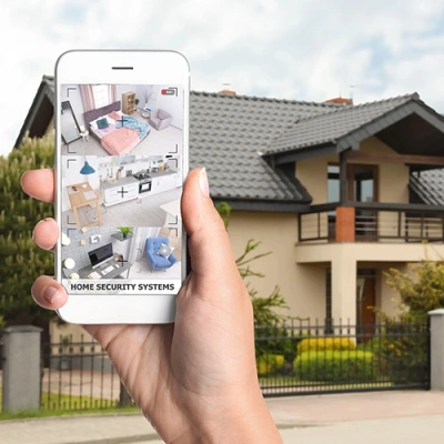 St. Petersburg vivint phone display of cctv live feed in front of a house